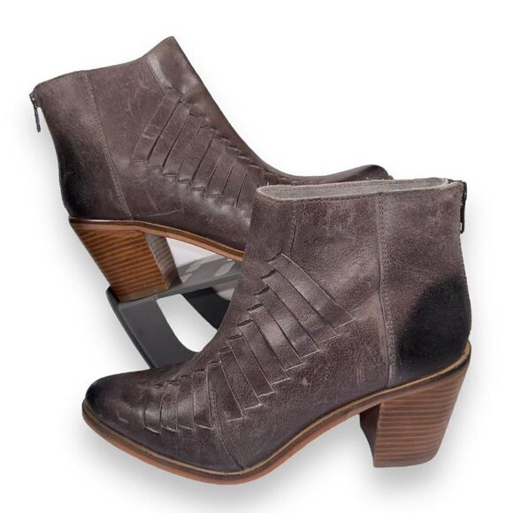 Diba True Neat Lee Leather Booties Brown Women's 8M - Picture 1 of 11